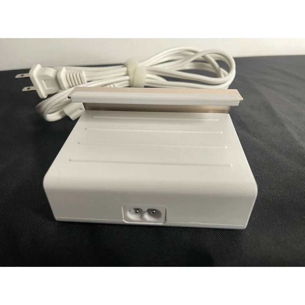 j5create 4-Port USB Type-C Charging Station 60W PD Stand Gold White JUP4275